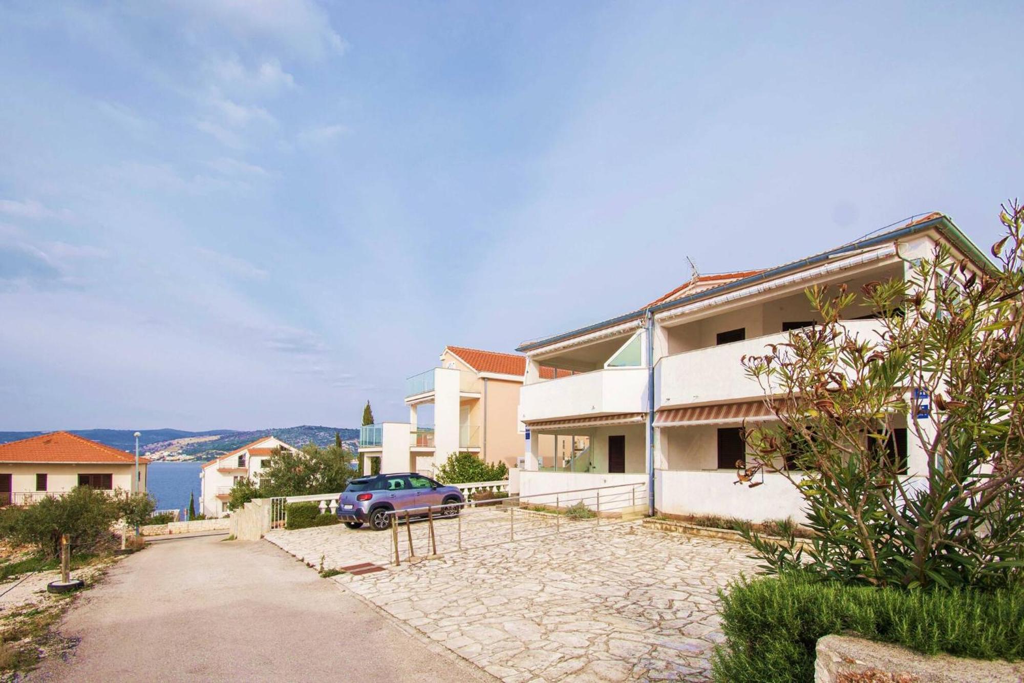 Apartment Meri Razanj With Sea View Exterior foto